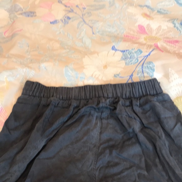 Lululemon pants - Picture 5 of 8